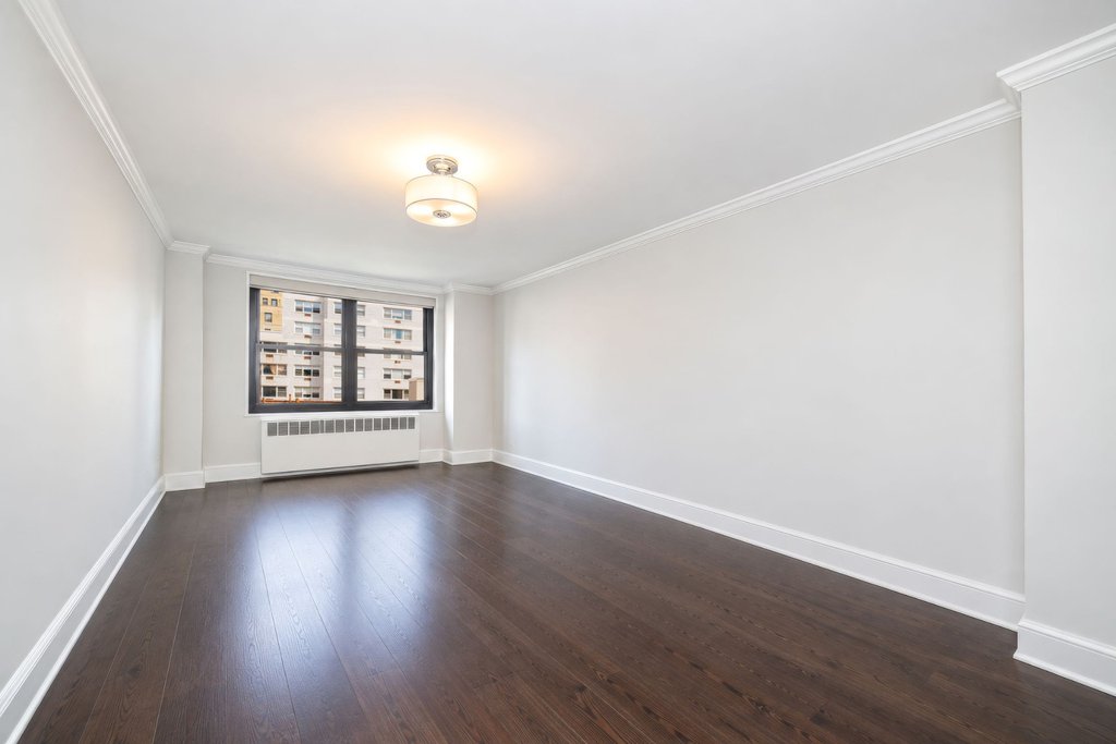 315 East 70th Street, Unit 8K photo 11