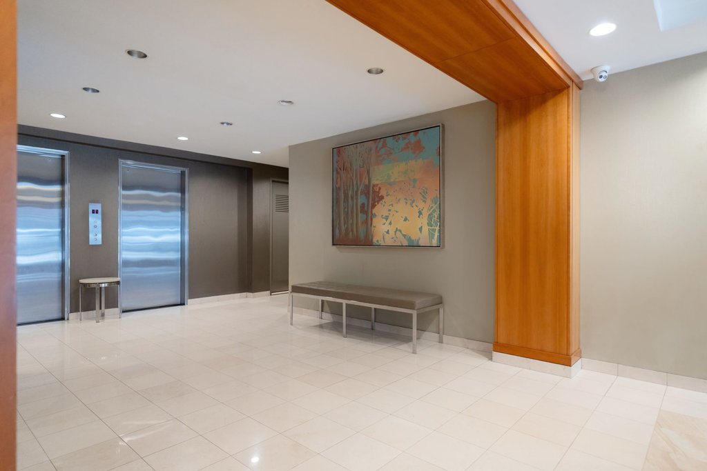 315 East 70th Street, Unit 8K photo 15