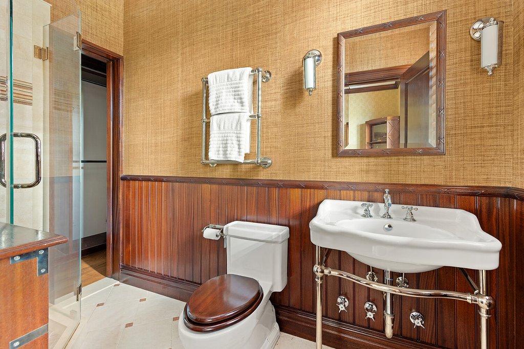 30 Sutton Place, Unit PHA photo 11