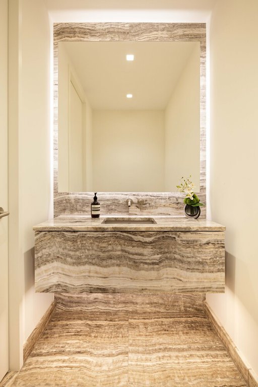 500 West 18th Street, Unit WEST18B photo 8