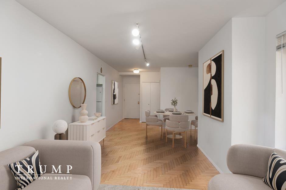106 Central Park South, Unit 12B photo 2