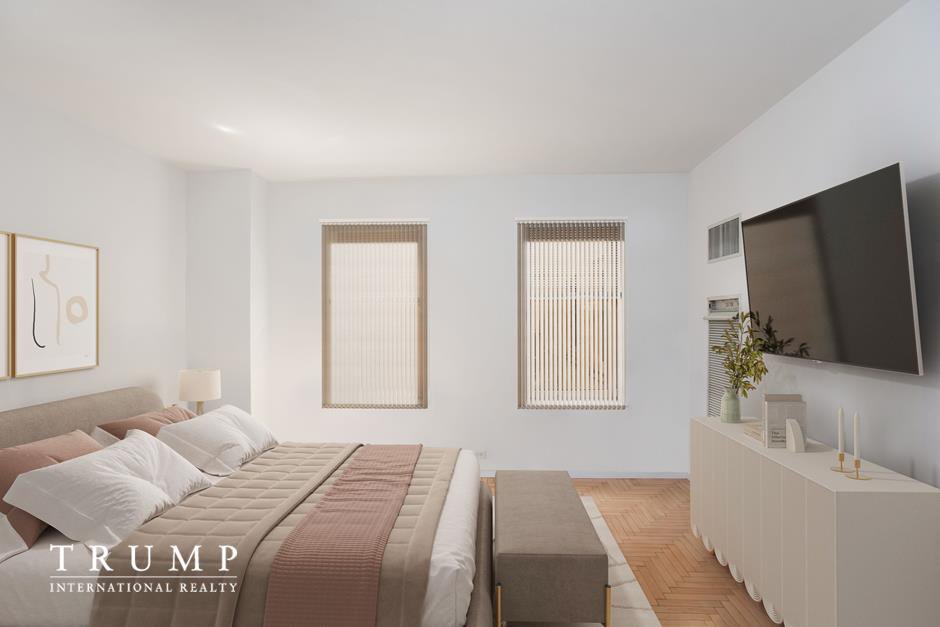 106 Central Park South, Unit 12B photo 4