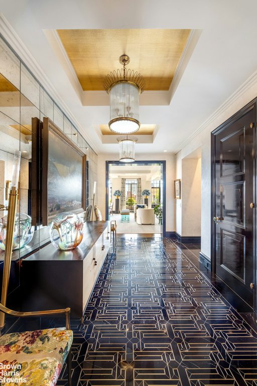 784 Park Avenue, Unit 18B photo 6