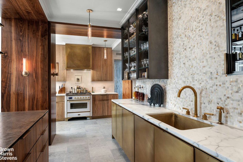 784 Park Avenue, Unit 18B photo 9