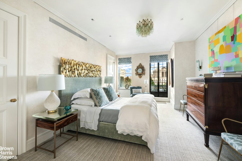 784 Park Avenue, Unit 18B photo 13