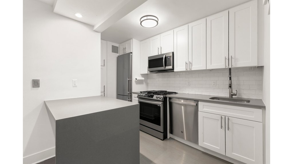 16 West 16th Street, Unit 12KS photo 6