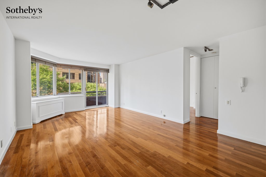 401 East 84th Street, Unit 3B