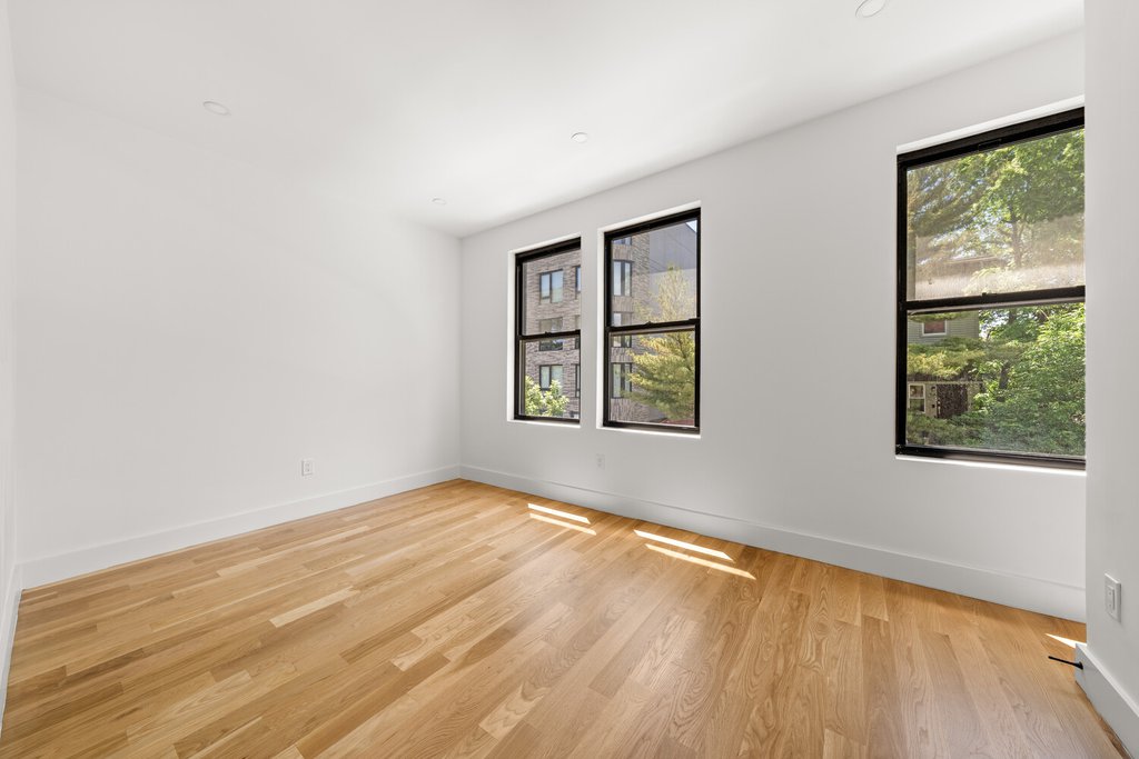 149 Lott Street – For Sale photo 10