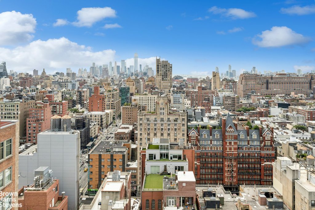 252 Seventh Avenue, Unit PHC photo 18