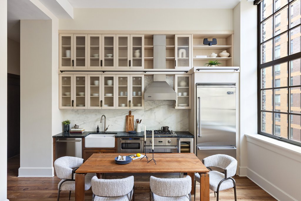 520 West 45th Street, Unit APT4C photo 2