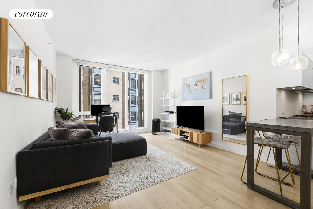 241 Fifth Avenue, Unit 8C photo 9