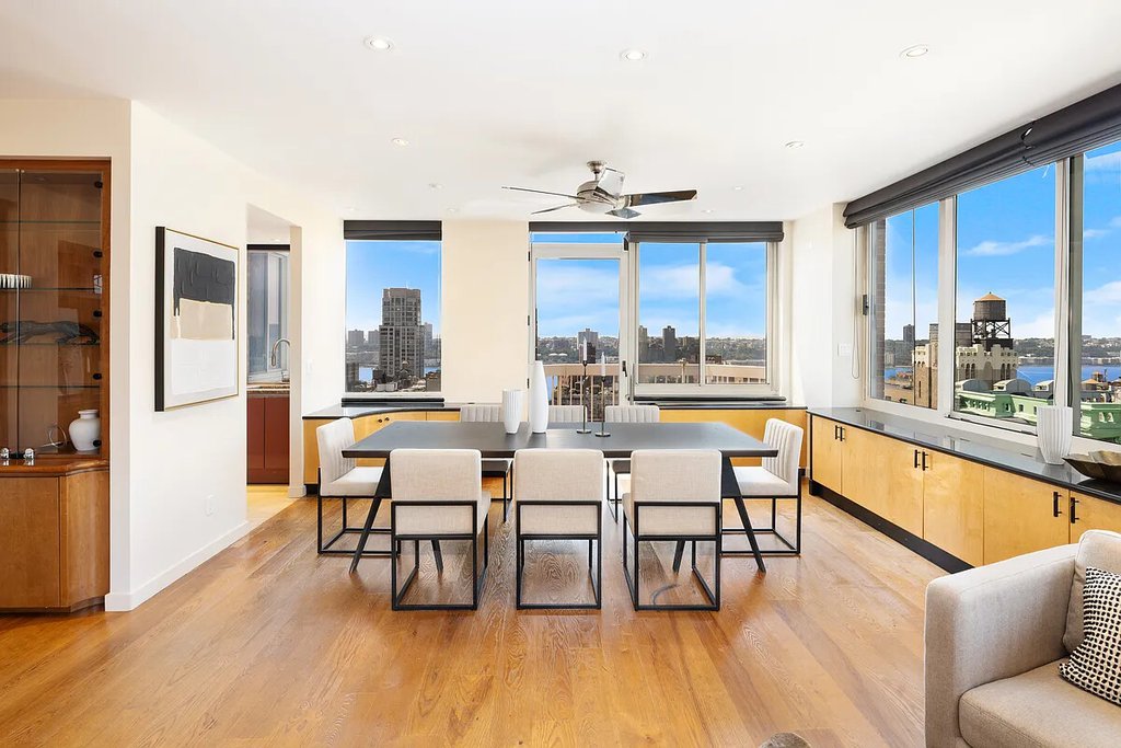 201 West 72nd Street, Unit PH4A photo 4