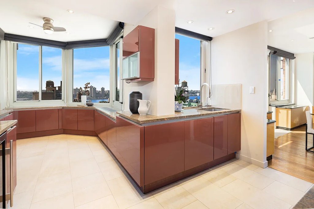 201 West 72nd Street, Unit PH4A photo 6