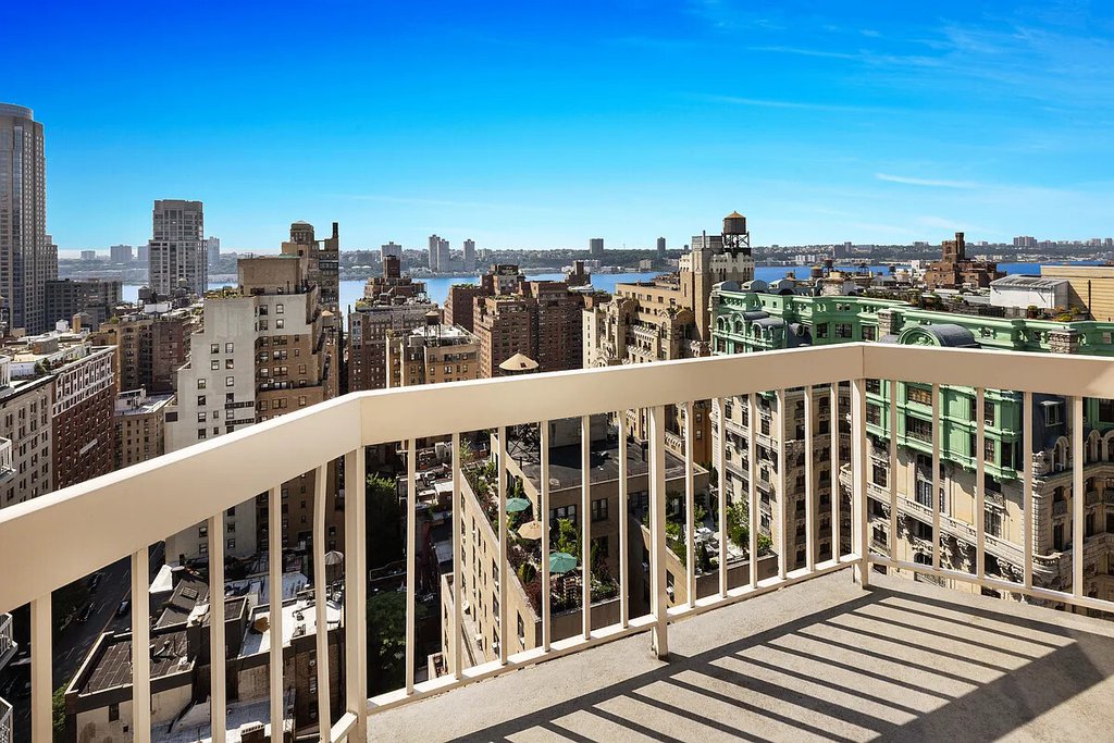 201 West 72nd Street, Unit PH4A photo 13