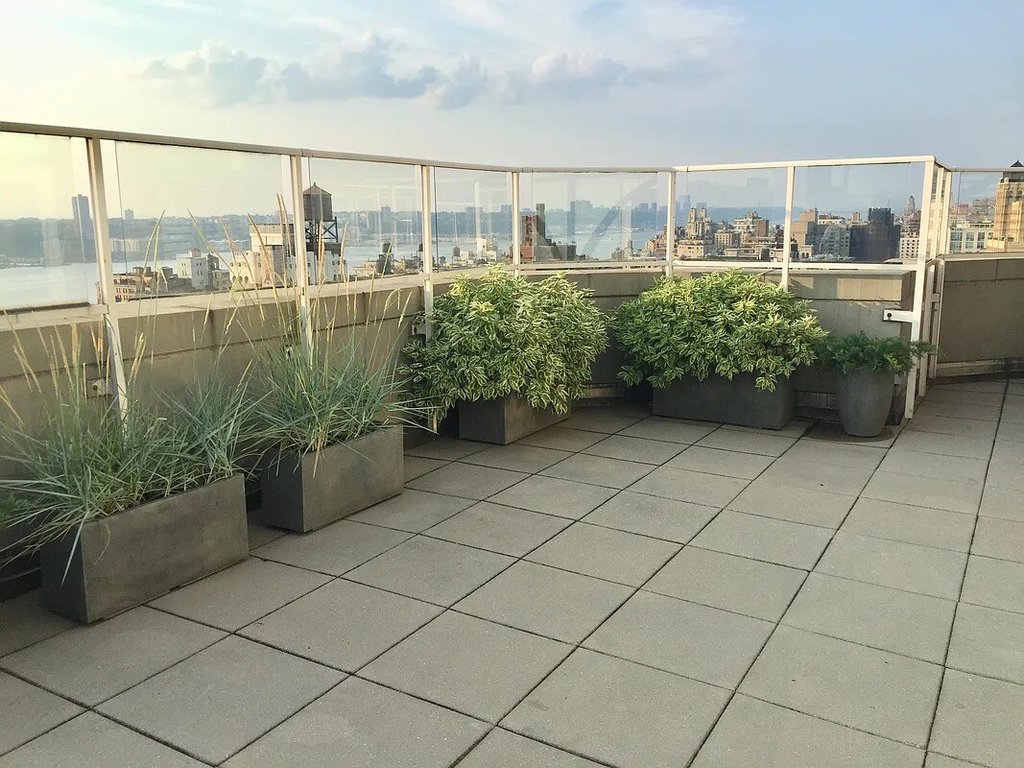 201 West 72nd Street, Unit PH4A photo 18