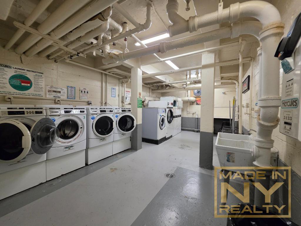 327 West 30th Street, Unit 2D photo 6