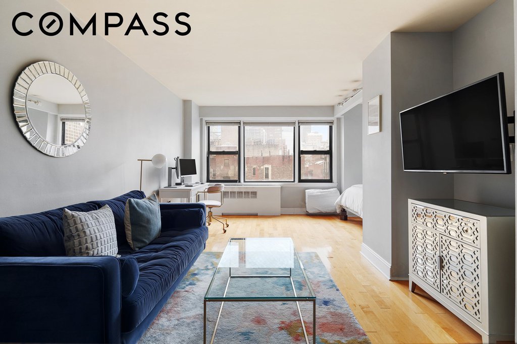 245 East 24th Street, Unit 9B