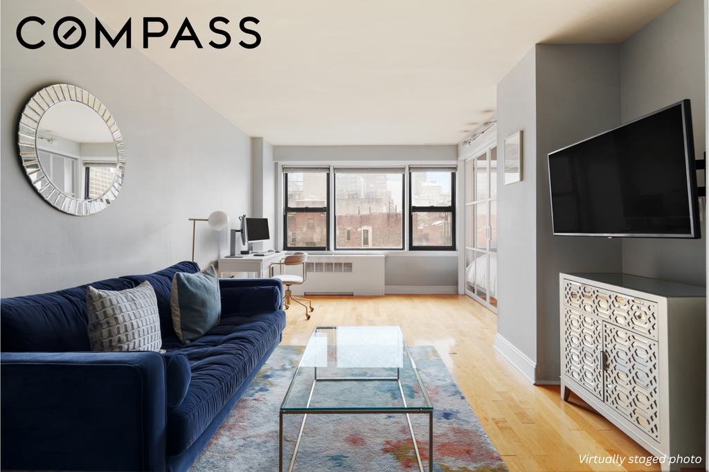 245 East 24th Street, Unit 9B photo 2