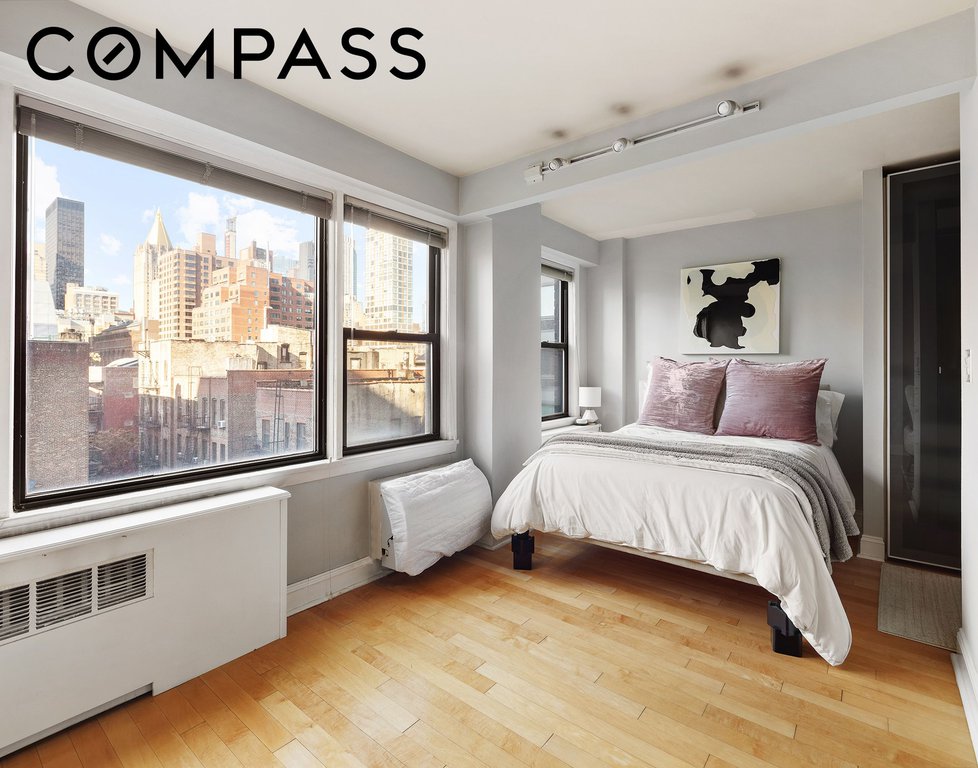 245 East 24th Street, Unit 9B photo 4