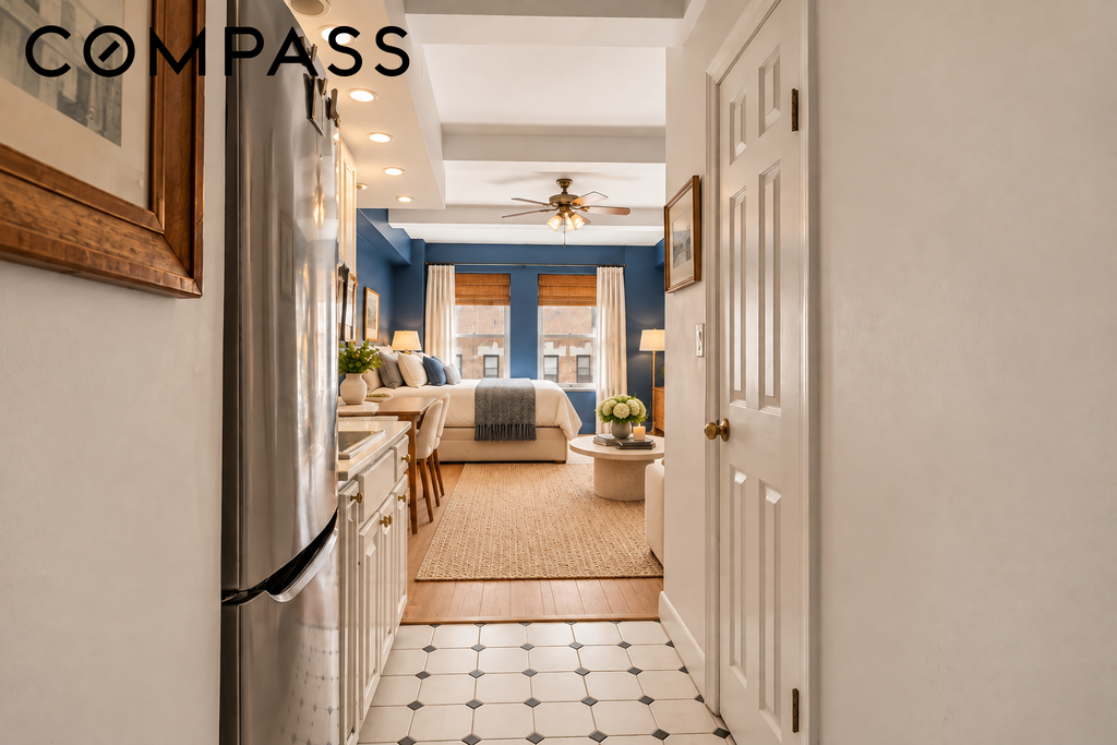 310 Riverside Drive, Unit 1011 photo 7