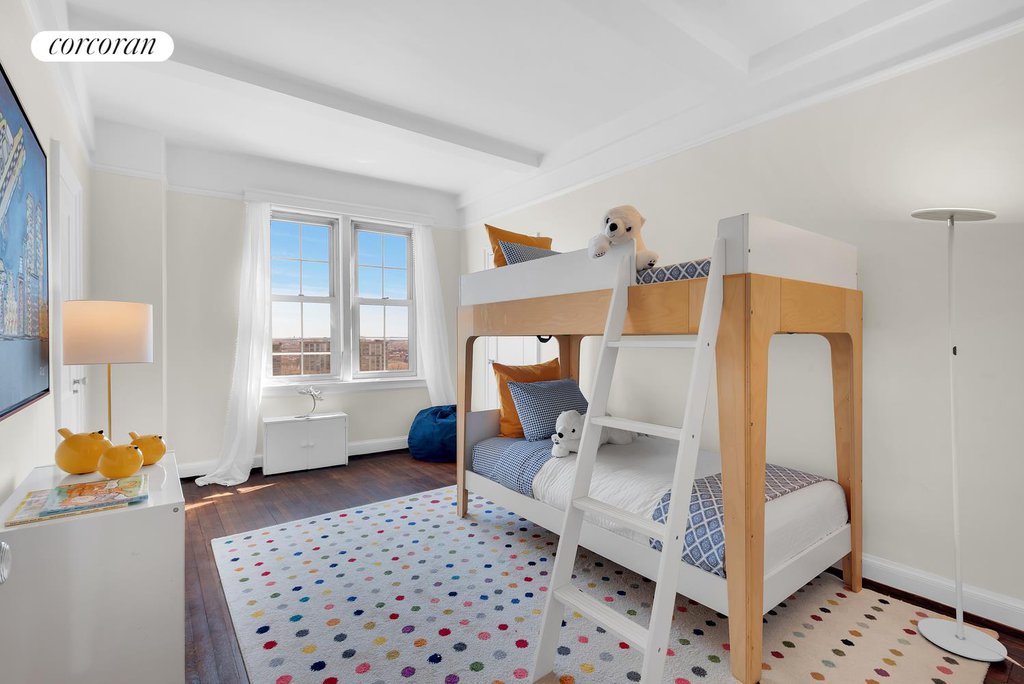 25 East End Avenue, Unit 13G photo 10