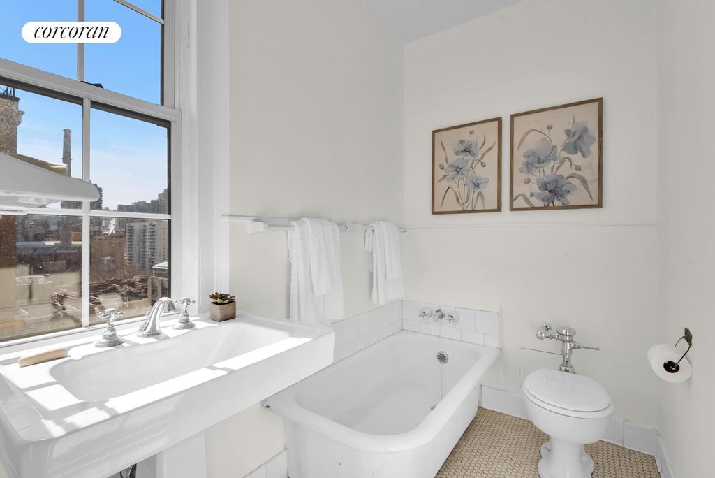 25 East End Avenue, Unit 13G photo 13