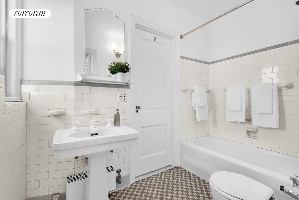 25 East End Avenue, Unit 13G photo 14