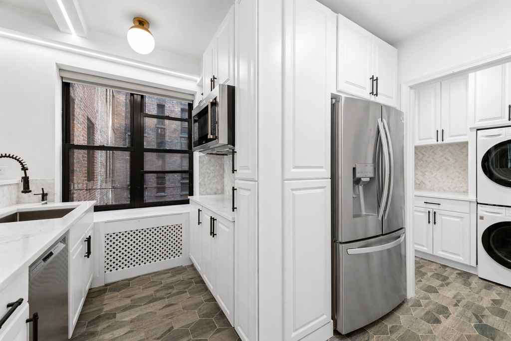 105 West 73rd Street, Unit C3 photo 5
