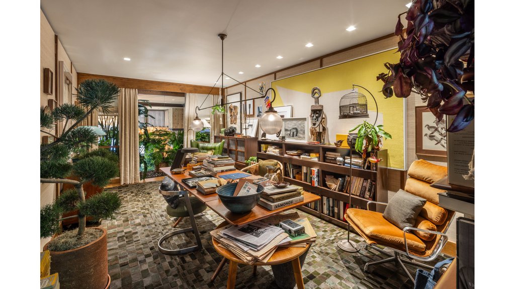 80 West Washington Place – For Sale photo 6