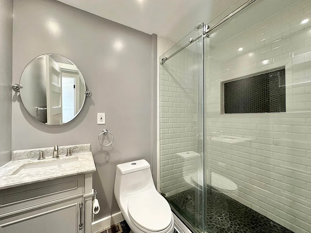 422 Chauncey Street, Unit 1 photo 11