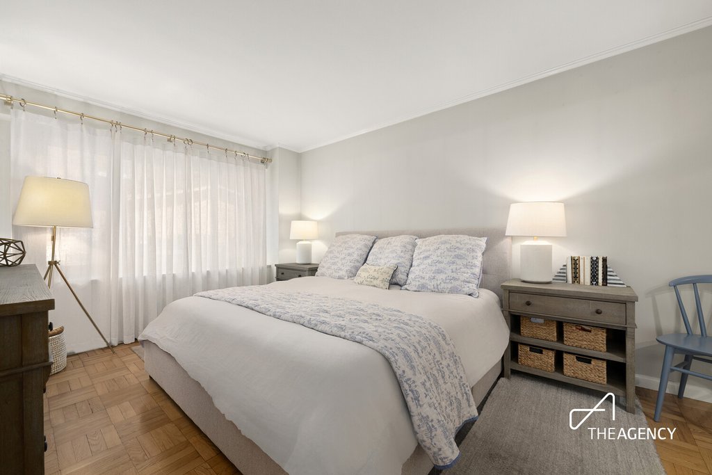60 Riverside Drive, Unit 1A photo 7