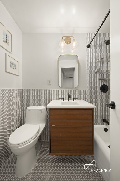 60 Riverside Drive, Unit 1A photo 11