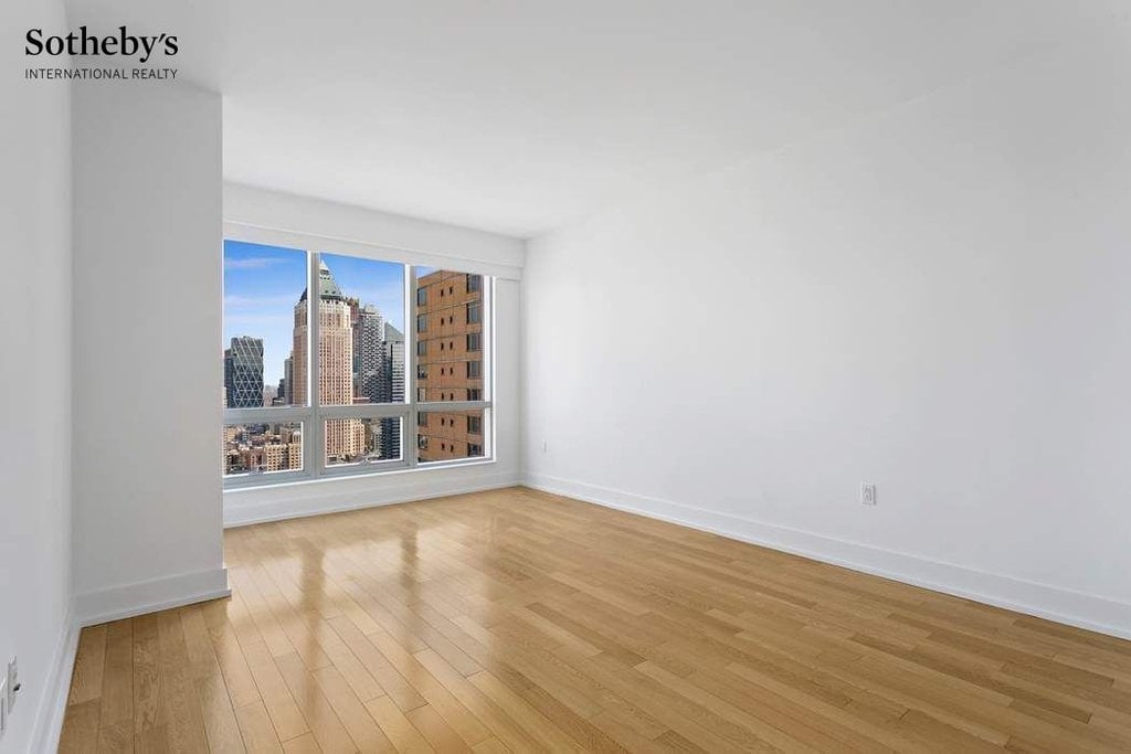 350 West 42nd Street, Unit 36B photo 7