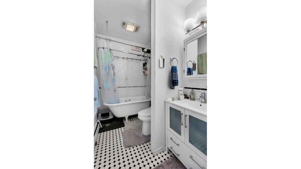 460 11th Street, Unit 1 photo 12