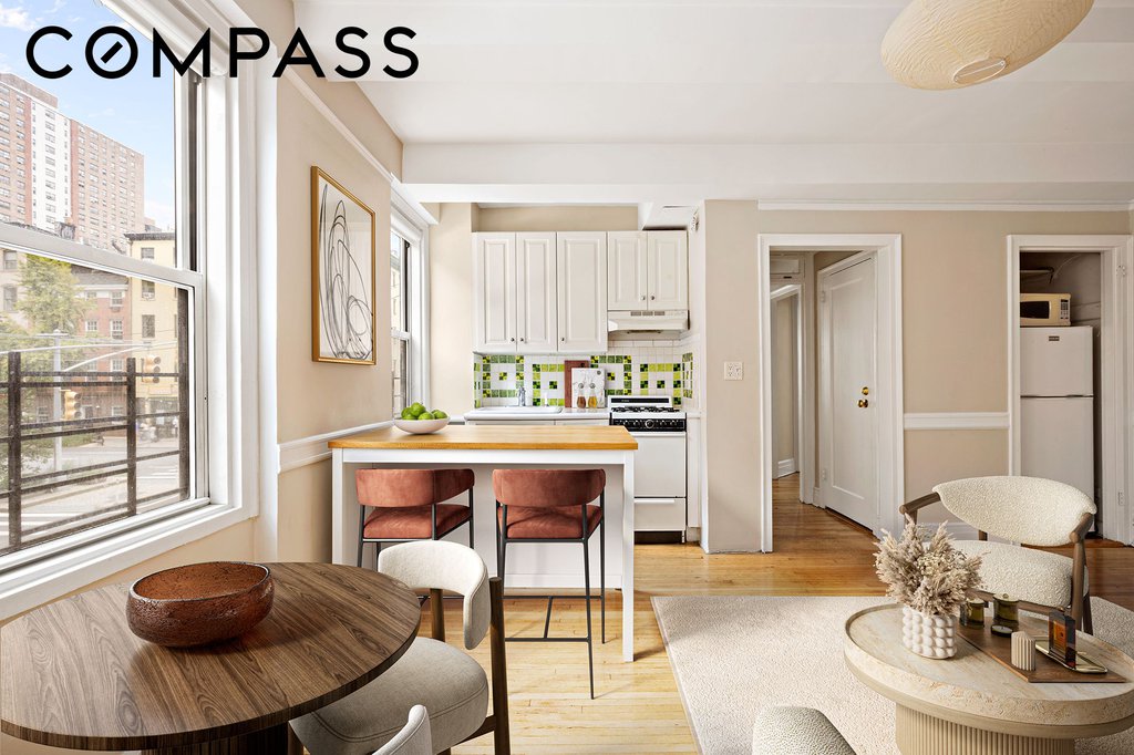 365 West 20th Street, Unit 2E photo 2