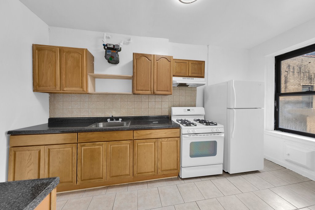 185 East 163rd Street, Unit F4 photo 4