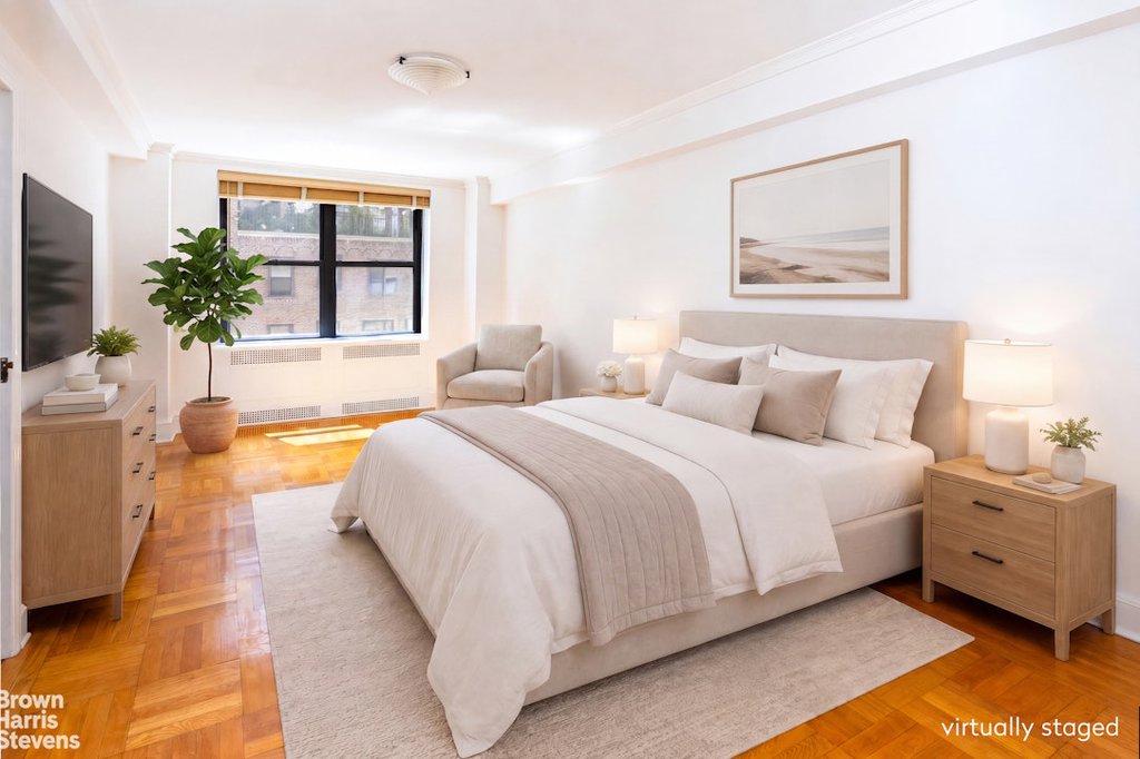 235 East 73rd Street, Unit 10B photo 4