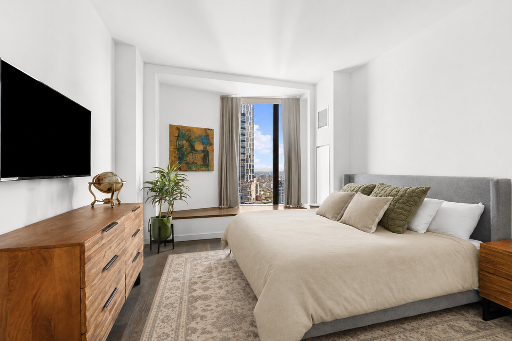 11 Hoyt Street, Unit 37B photo 4