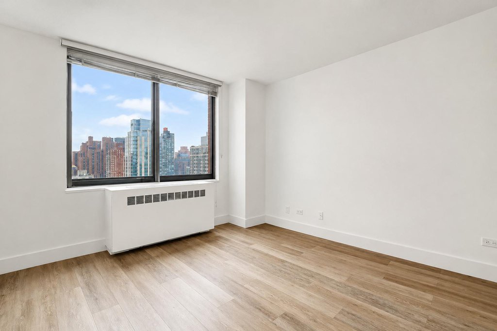 1735 York Avenue, Unit 30A photo 5