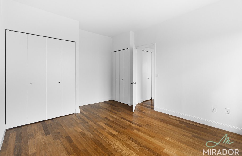 290 Third Avenue, Unit 31D photo 7