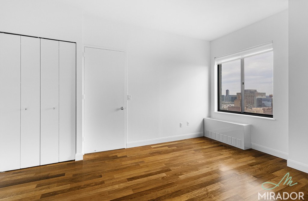 290 Third Avenue, Unit 31D photo 14