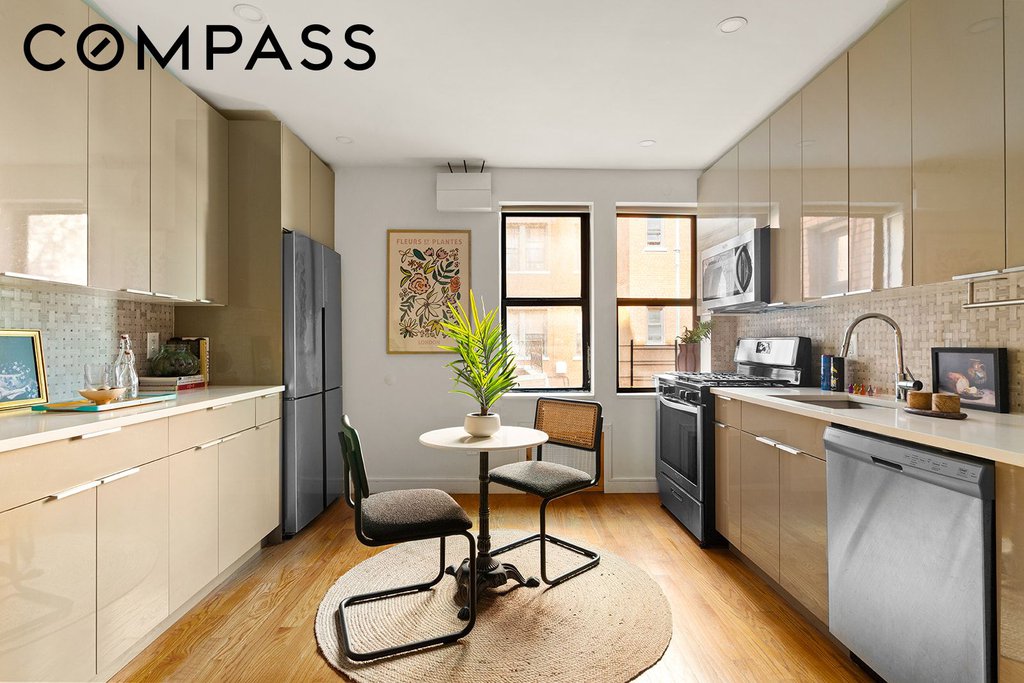 300 Ocean Parkway, Unit 2L photo 3