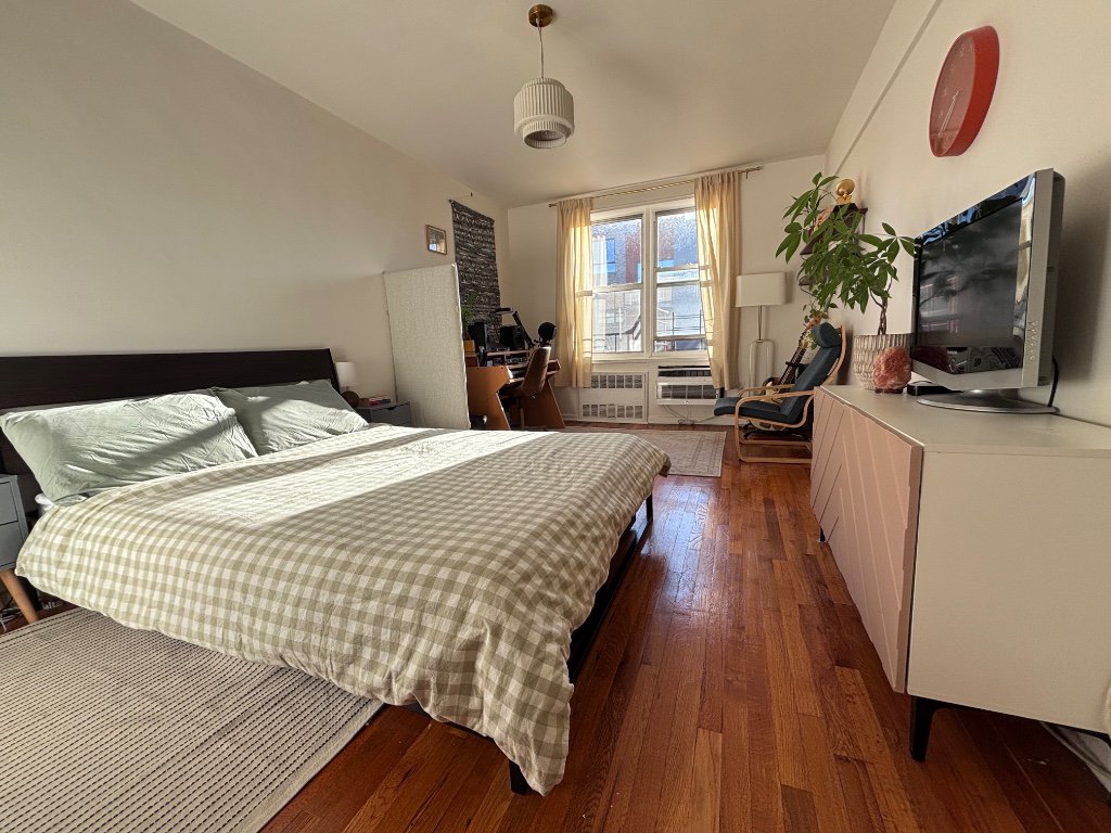 616 East 18th Street, Unit 5G photo 8