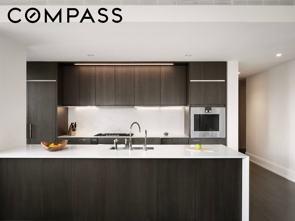 301 East 50th Street, Unit 16B photo 4