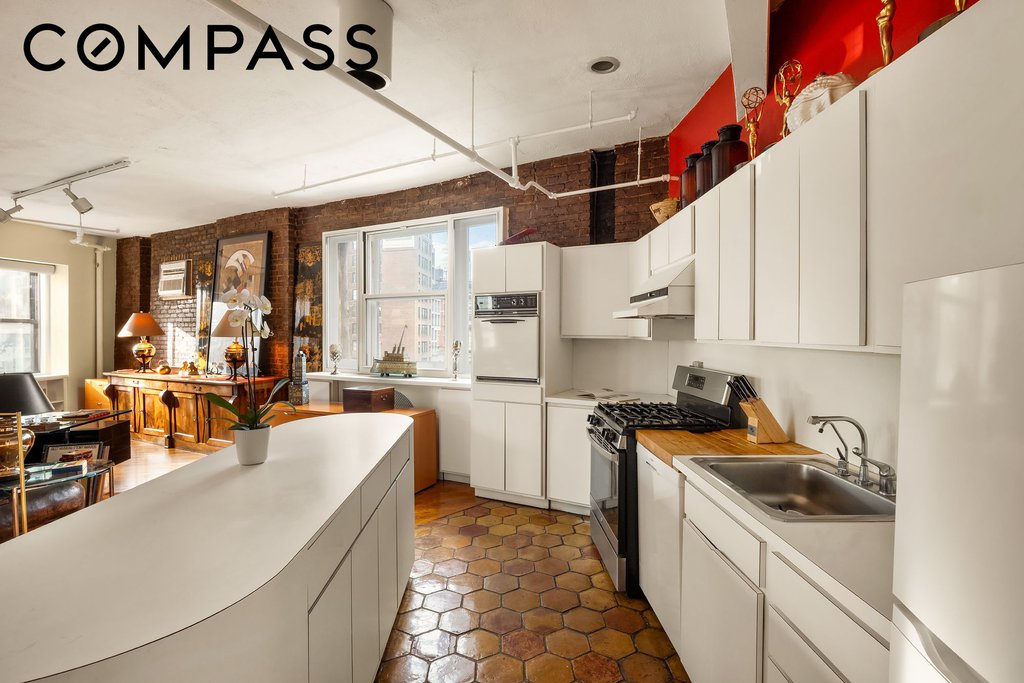 1200 Broadway, Unit 7A photo 5