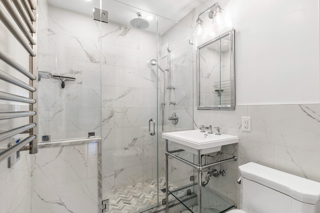 650 Park Avenue, Unit 12C photo 10