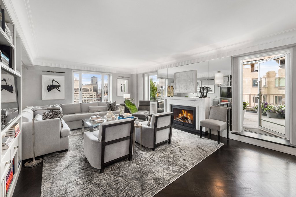 880 Fifth Avenue, Unit 18G photo 4