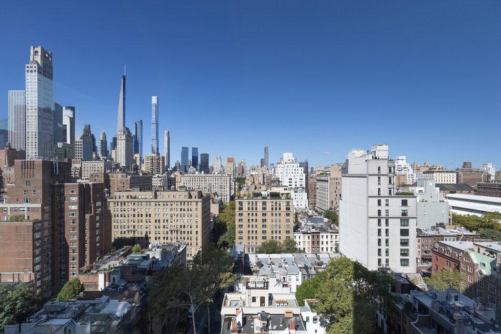 160 East 65th Street, Unit 16C photo 3