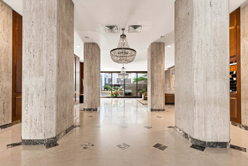 160 East 65th Street, Unit 16C photo 14