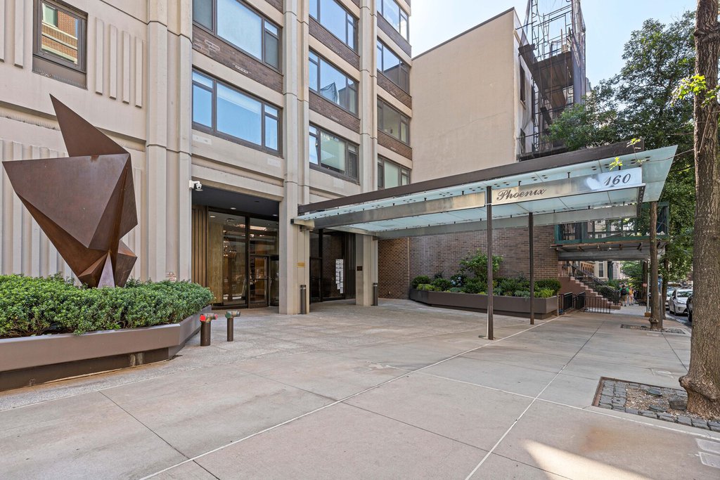 160 East 65th Street, Unit 16C photo 15